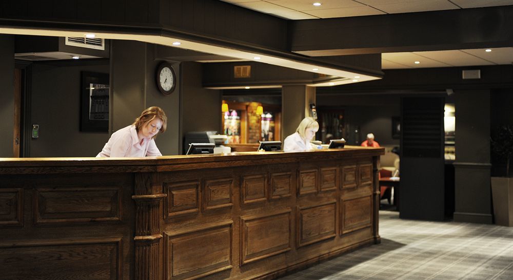 Village Hotel Manchester Hyde Εξωτερικό φωτογραφία